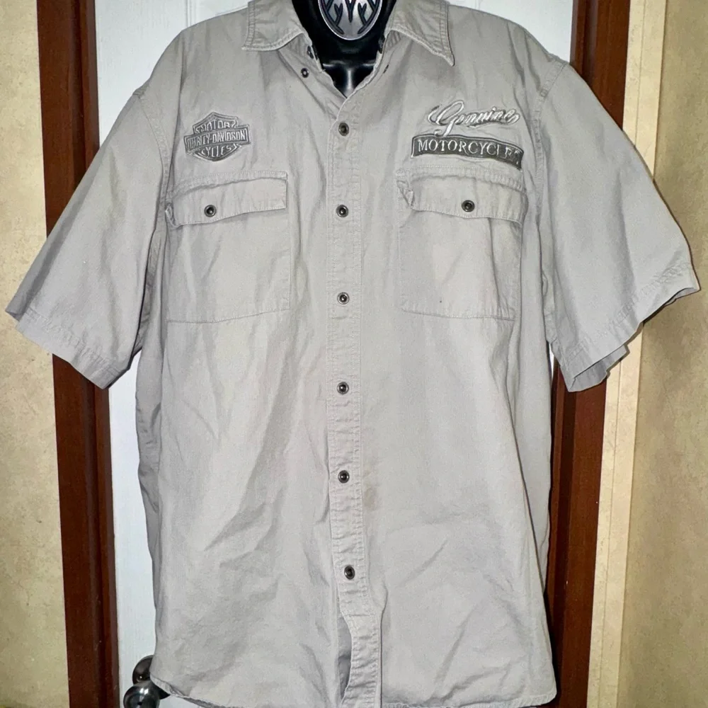 Harley-Davidson Tan Button Down Shirt - Picture 9 of 10